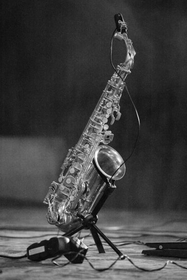 Saxophone on a stand